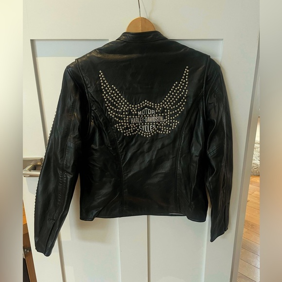Harley Davidson Studded Leather Jacket and Matching Gloves. Size Medium